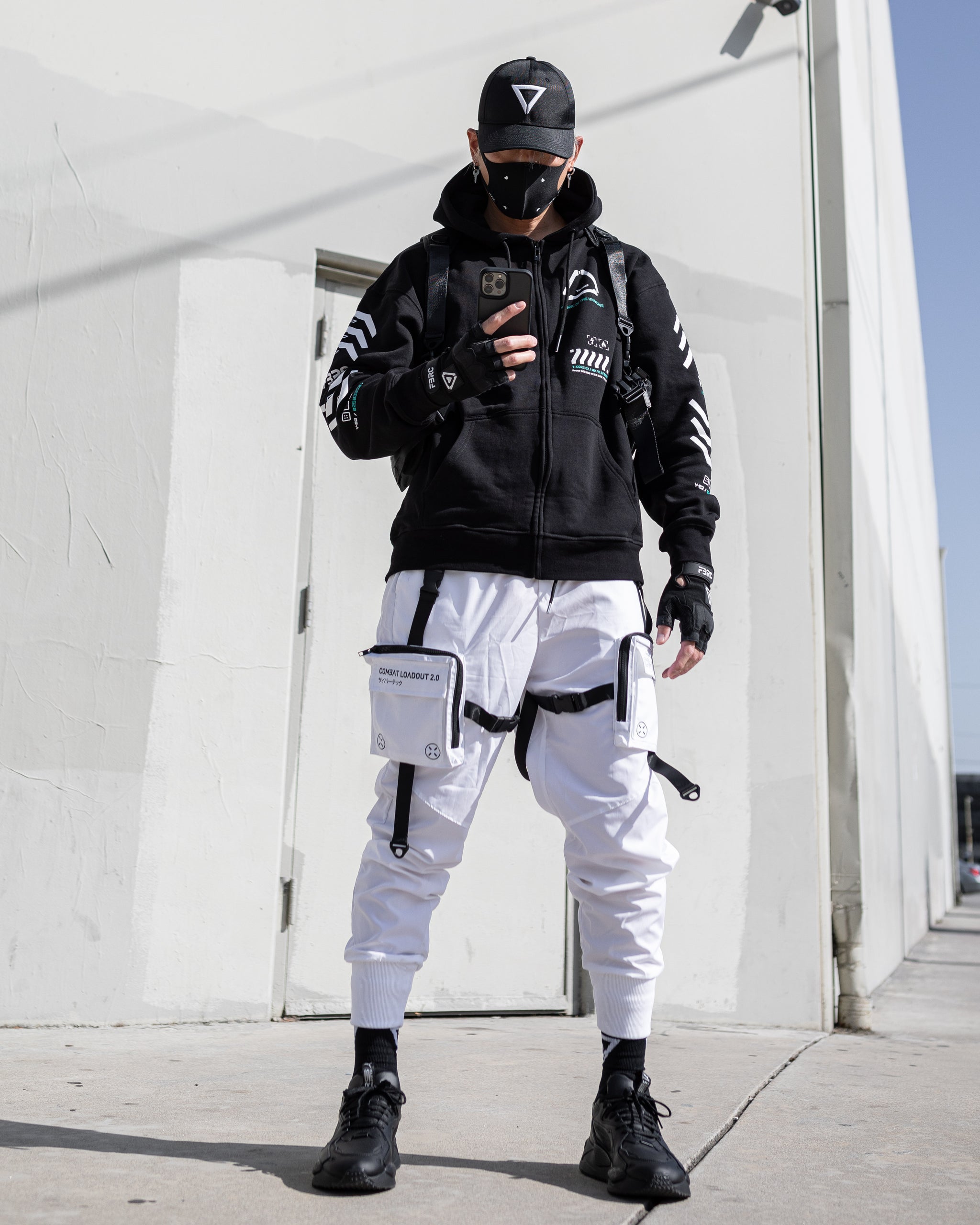 Black Object - Dyed Hoodie - Space multi-patch T-shirt Bianco